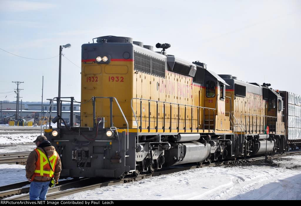 Local prepares to depart the yard